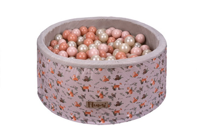 Kids' Ball Pit foxes