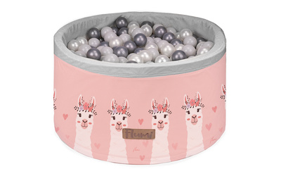 Kids' Ball Pit lamas