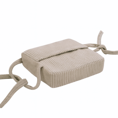 Fütterungskissen - rosa mit weißen Tupfen