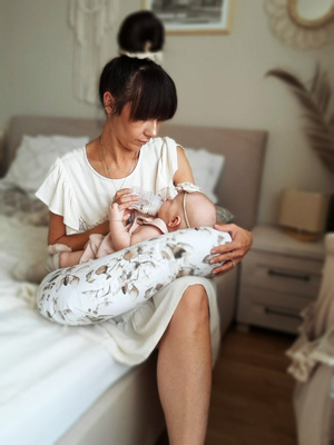 Fütterungskissen - grau