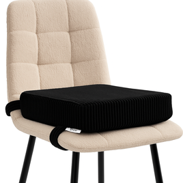 Feeding pillow - pink with white dots