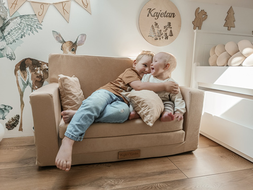 Rozkładana personalizowana sofa piankowa dziecięca beżowa