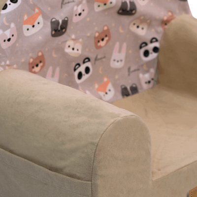 Personalizowany fotelik dziecięcy z uszami w misie