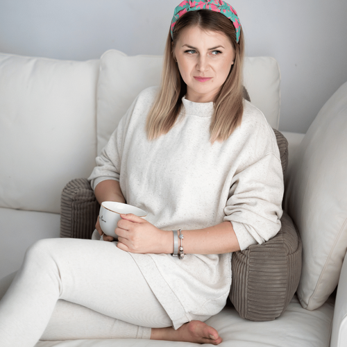 Flumi Rückenlehne Lesekissen für Erwachsene mit Armlehnen und Taschen - Kord beige