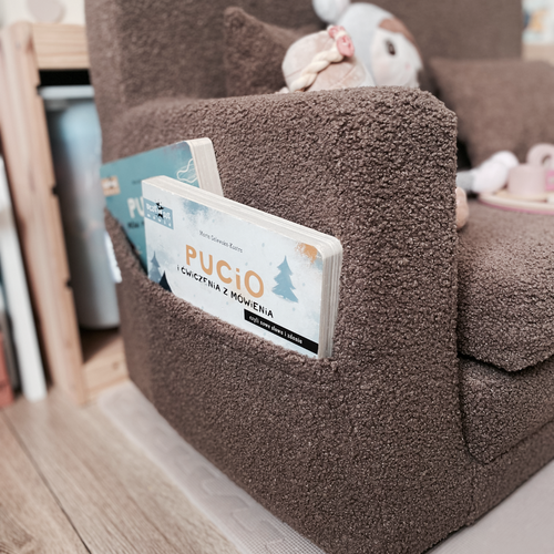 Rozkładana personalizowana sofa piankowa dziecięca - baranek czekoladowy