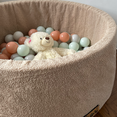  Personalisierte Bällebad Baby Bällepool Kinder mit 200 Bällebad Bälle / Dunkelbeige Teddy