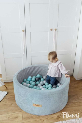 Personalisierte Bällebad Baby Bällepool Kinder 90x40cm mit 200 Bällebad Bälle Hellblau